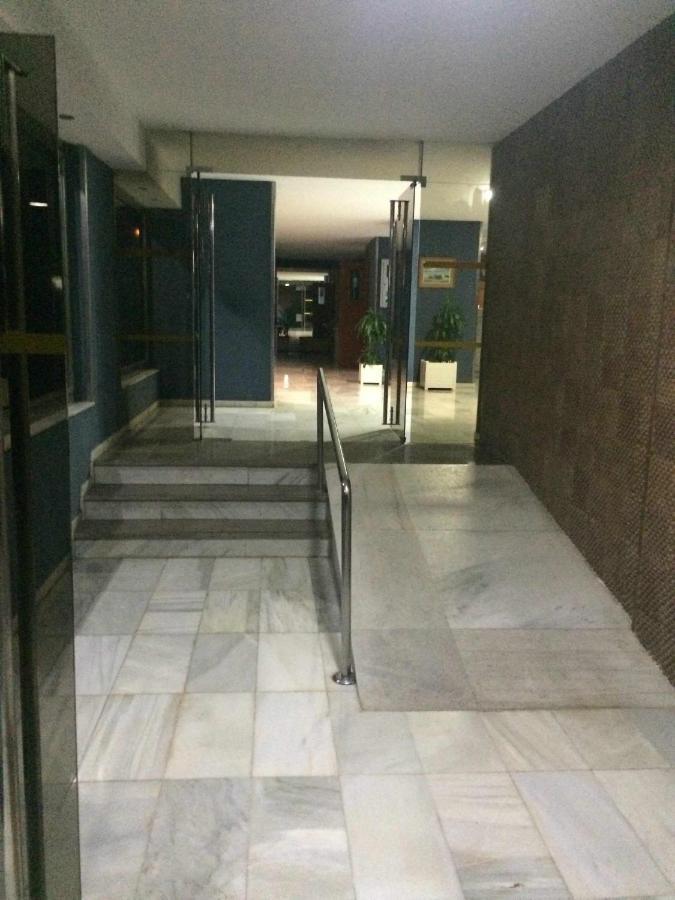 Apartamento Las Gondolas Playa Alojamientos Vistamar Almuñécar Екстериор снимка