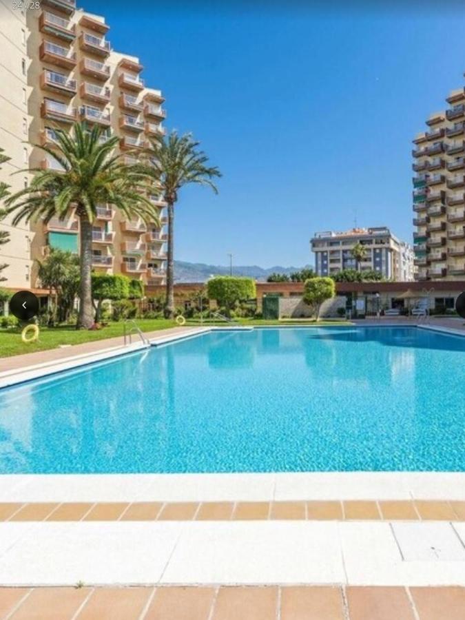 Apartamento Las Gondolas Playa Alojamientos Vistamar Almuñécar Екстериор снимка