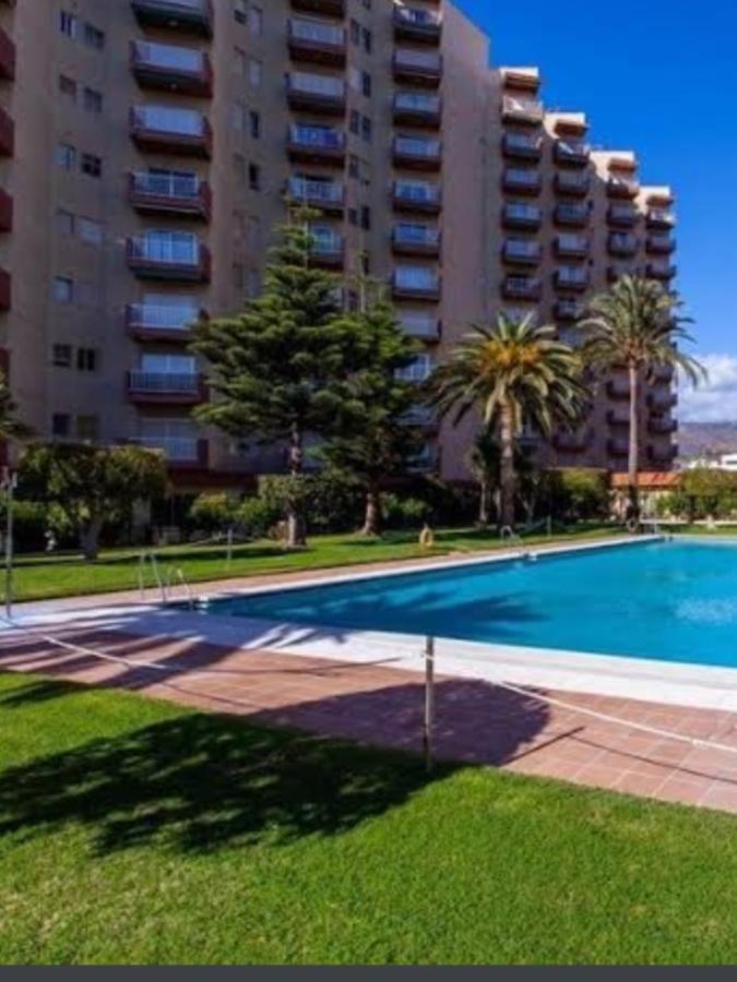 Apartamento Las Gondolas Playa Alojamientos Vistamar Almuñécar Екстериор снимка